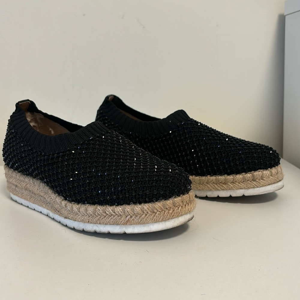 Adrienne Vittadini Nicola Slip-on Espadrille in black crystals size 7.5